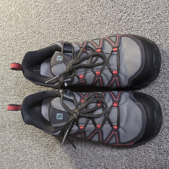 Salomon Pathfinder Hiking Shoes Size 8.0 in Gray/Black/Red Waterproof Contagrip - Picture 2 of 11